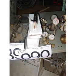 WELDING ELECTRODE  HOLDERS (8X)
