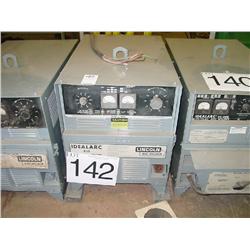 LINCOLN IDEAL ARC R-3’S 400 WELDER
