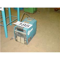 MILLER XMT 304 SUITCASE WELDER