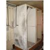 Image 5 : CONEX STORAGE W/SHOWER, HEATER, HOT WATER 40X8