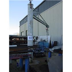 JIB CRANE W/HOIST