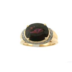 14k Yellow Gold Ring with Garnet and Diamonds