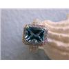 Image 2 : 18k White Gold Diamond Ring with Blue Topaz