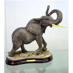 Elephant Staute