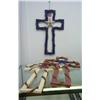 Image 1 : 3 Wall Crosses