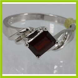 Genuine  1 ctw  Garnet Ring  14KT White Gold  Ring Size  7