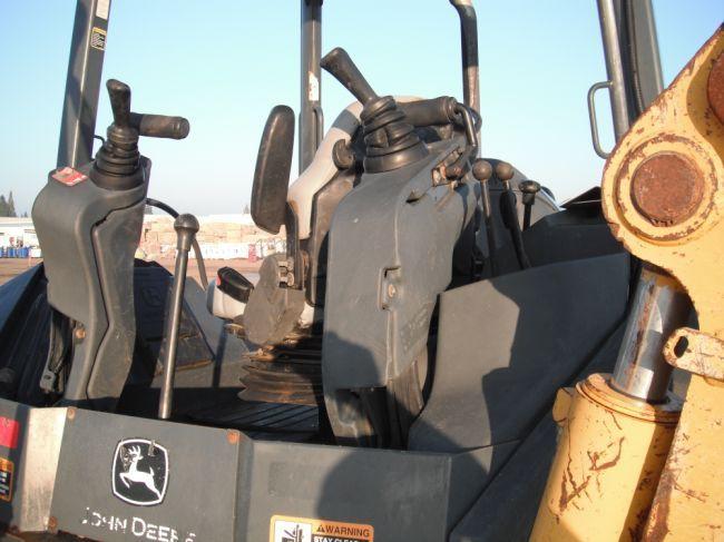 2004 John Deere 710G 4x4 Loader Backhoe
