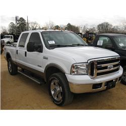 2006 FORD LARIAT F250 4X4 PICKUP