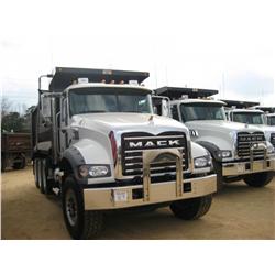 2010 MACK GU713 TRI-AXLE DUMP