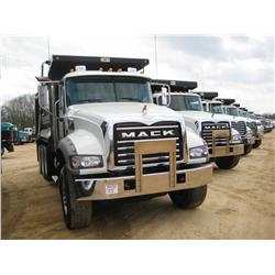 2010 MACK GU713 TRI-AXLE DUMP