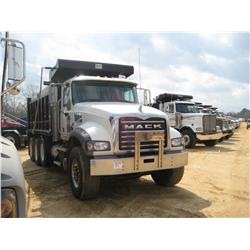 2010 MACK GU713 TRI-AXLE DUMP