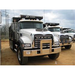 2009 MACK GU713 TRI-AXLE DUMP