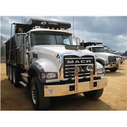 2009 MACK GU713 TRI-AXLE DUMP