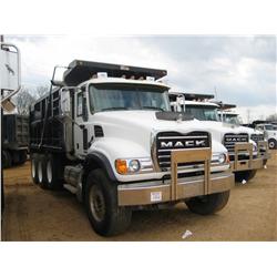2007 MACK CV713 TRI-AXLE DUMP