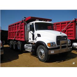 2004 MACK CV713 TRI-AXLE DUMP