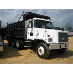1996 VOLVO WG TRI-AXLE DUMP
