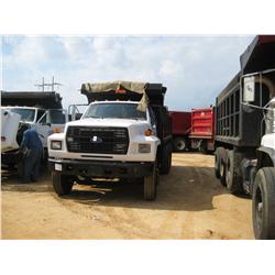 1992 FORD F900 T/A DUMP