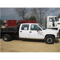 1998 CHEVROLET 3500 CREWCAB FLATBED