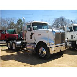 2000 INTERNATIONAL 9900i T/A TRUCK TRACTOR