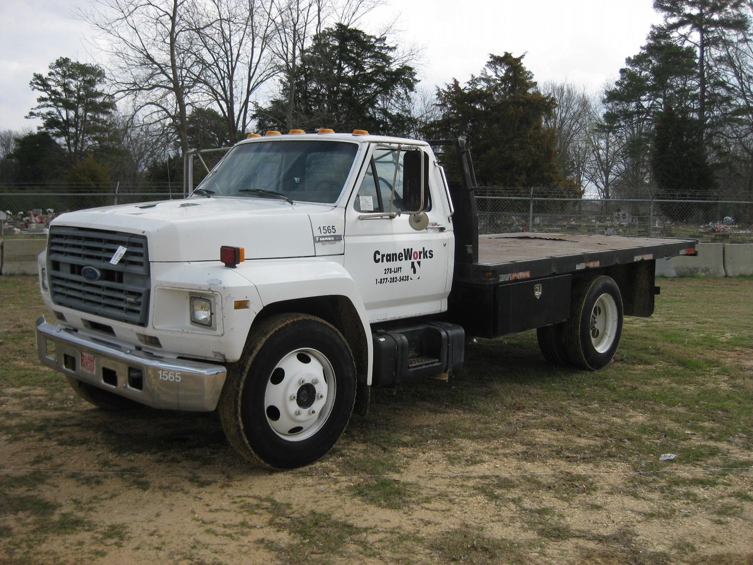 1991 Ford F600 S A Flatbed 1991 Ford F600 S A Flatbed
