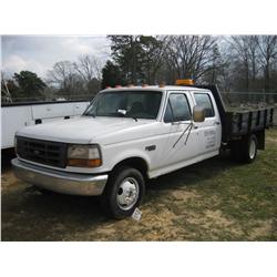 1997 FORD F350 CREWCAB FLATBED