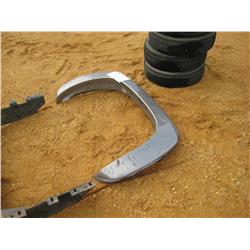 (1) LOT FENDER FLARES
