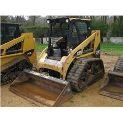 CAT 226B SKID STEER LOADER
