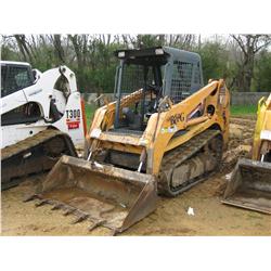 MUSTANG MTL-16 SKID STEER LOADER
