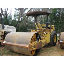 INGERSOLL-RAND SP-56D VIBRATORY ROLLER