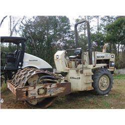INGERSOLL-RAND SD70F VIBRATORY ROLLER