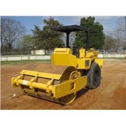 SAKAI SV70D VIBRATORY ROLLER