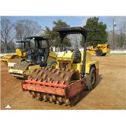 DYNAPAC CA121PD VIBRATORY ROLLER