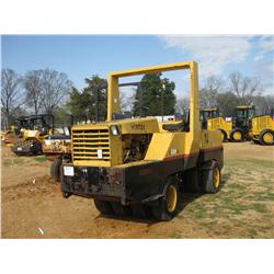 HYSTER C530A PNEUMATIC ROLLER