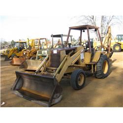 CASE 480E LOADER BACKHOE