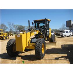 JOHN DEERE 670D MOTOR GRADER