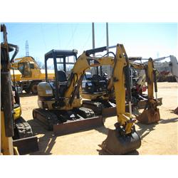 CAT 303CR MINI HYDRAULIC EXCAVATOR