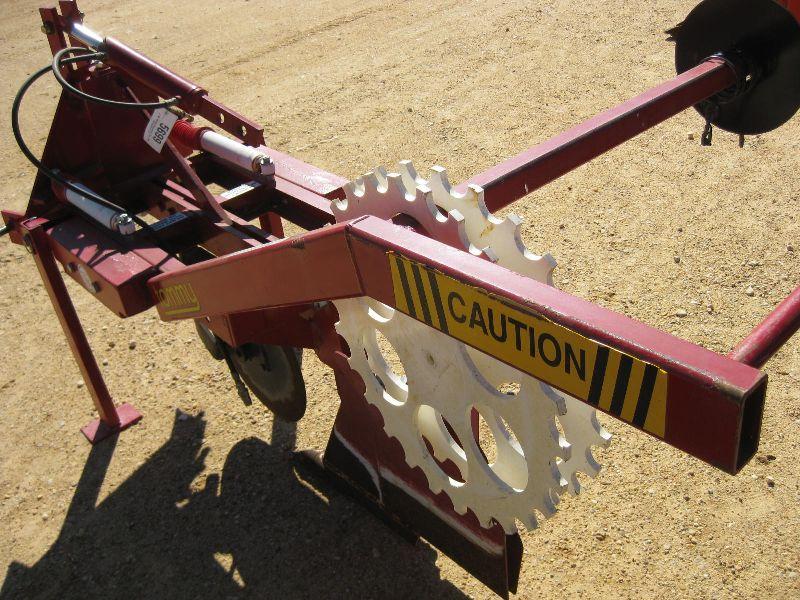 TOMMY SILT FENCE MACHINE