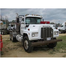 1989 MACK R690ST T/A TRUCK TRACTOR