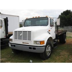 1990 INTERNATIONAL S/A FLATBED TRUCK