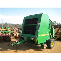 JOHN DEERE 567 ROUND HAY BALER