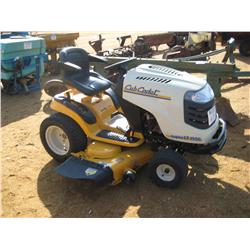CUB CADET LT1550 RIDING MOWER