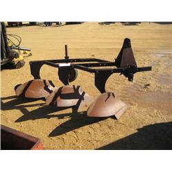 3 ROW BOTTOM PLOW
