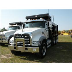 2011 MACK GU713 TRI-AXLE DUMP