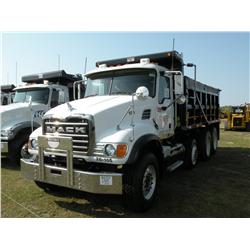 2007 MACK CV713 TRI-AXLE DUMP