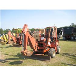 DITCHWITCH 3700CD TRENCHER