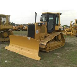 CAT D5M XL CRAWLER TRACTOR