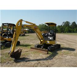 KOMATSU PC35MR-2 HYDAULIC EXCAVATOR