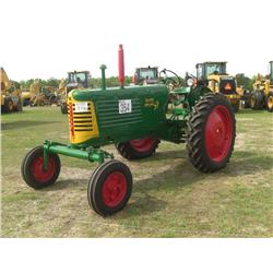 OVILVER ROW CROP 77 FARM TRACTOR