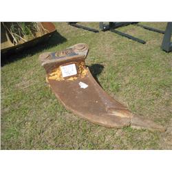 RIPPER FITS HYDRAULIC EXCAVATOR