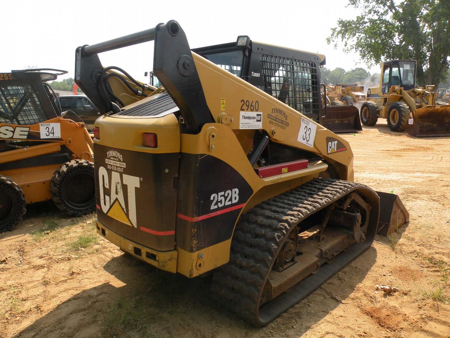 CAT 252B SKID STEER LOADER